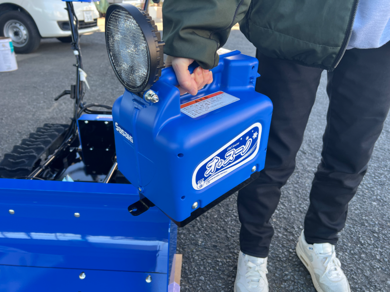 ササキ電動除雪機【オ スーノ】ER-801DXをお届けに😁👍🌨️ 農機具と
