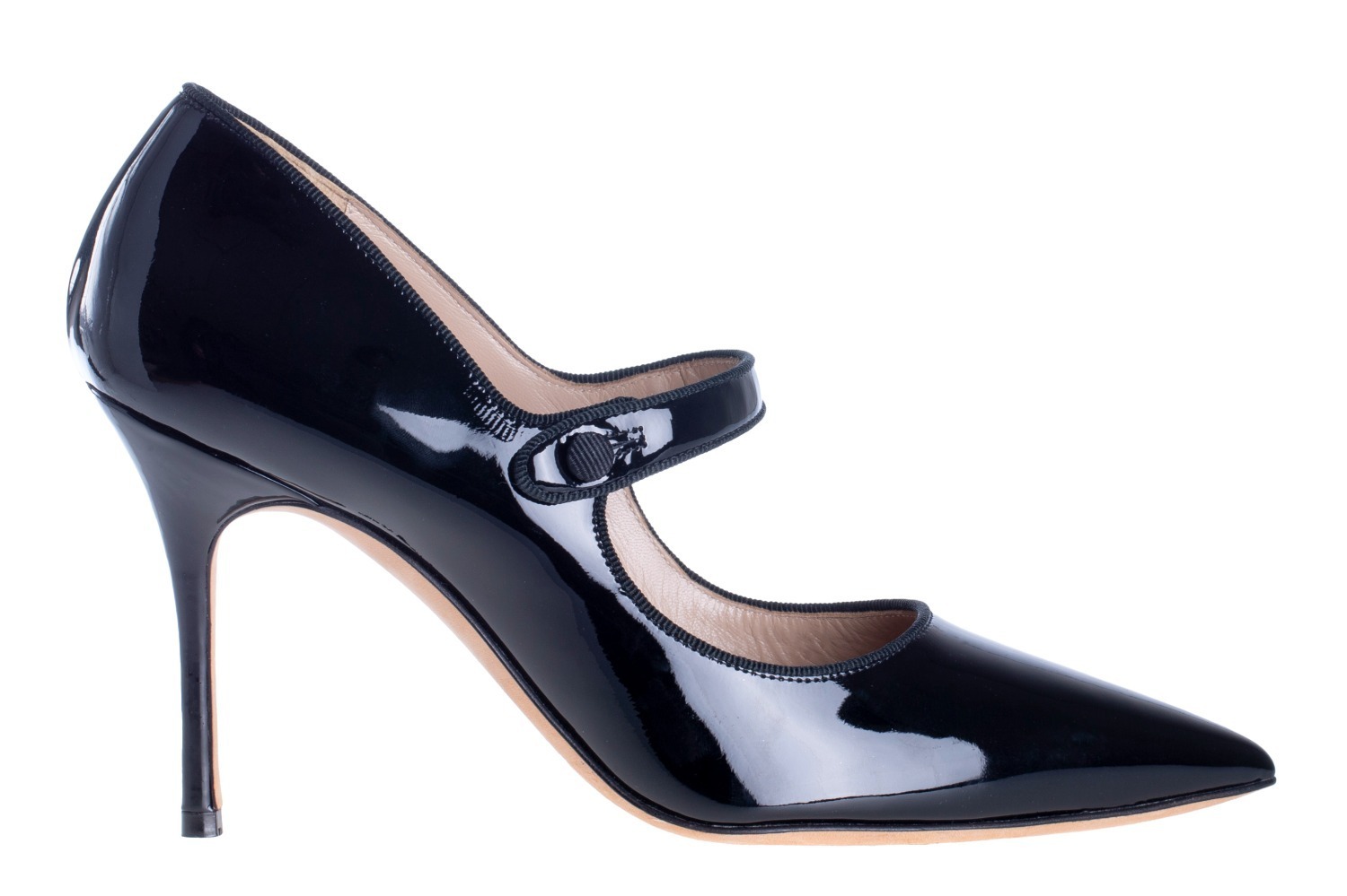 マノロ ブラニクの名作シューズ“メイセール＆メリージェーン”など