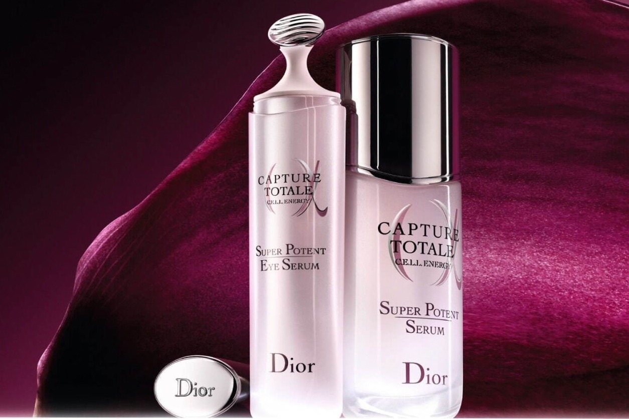 ディオール“マッサージアプリケーター”付き目元美容液が「カプチュール