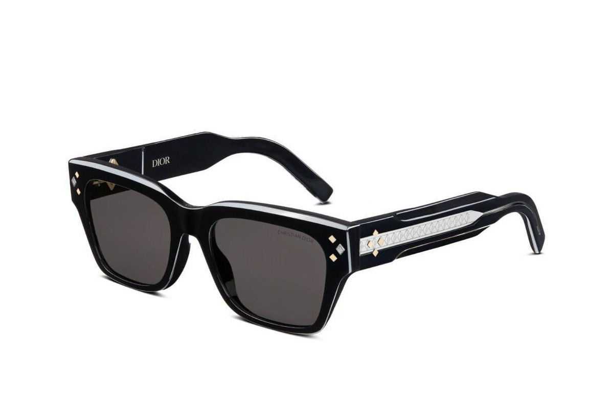 ディオール新作メンズサングラス「CDダイヤモンド」メタリックな輝きを
