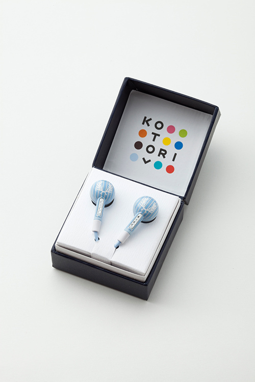 フレッドペリー×KOTORI、レコードグラフィック＆ローレルマークの