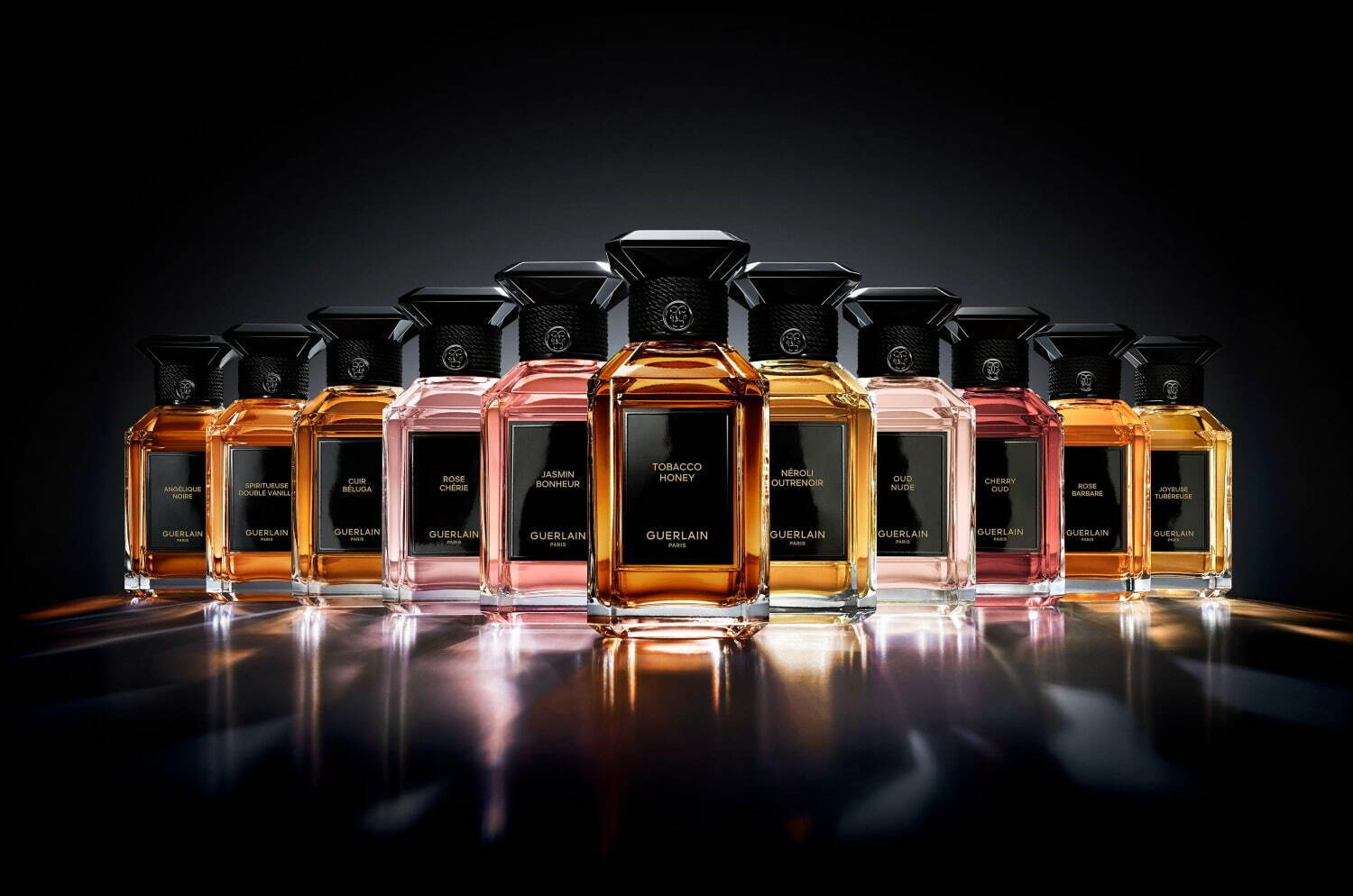 ゲラン23年秋コスメ“至高のフレグランス”に新作「タバコ ハニー」蜂蜜