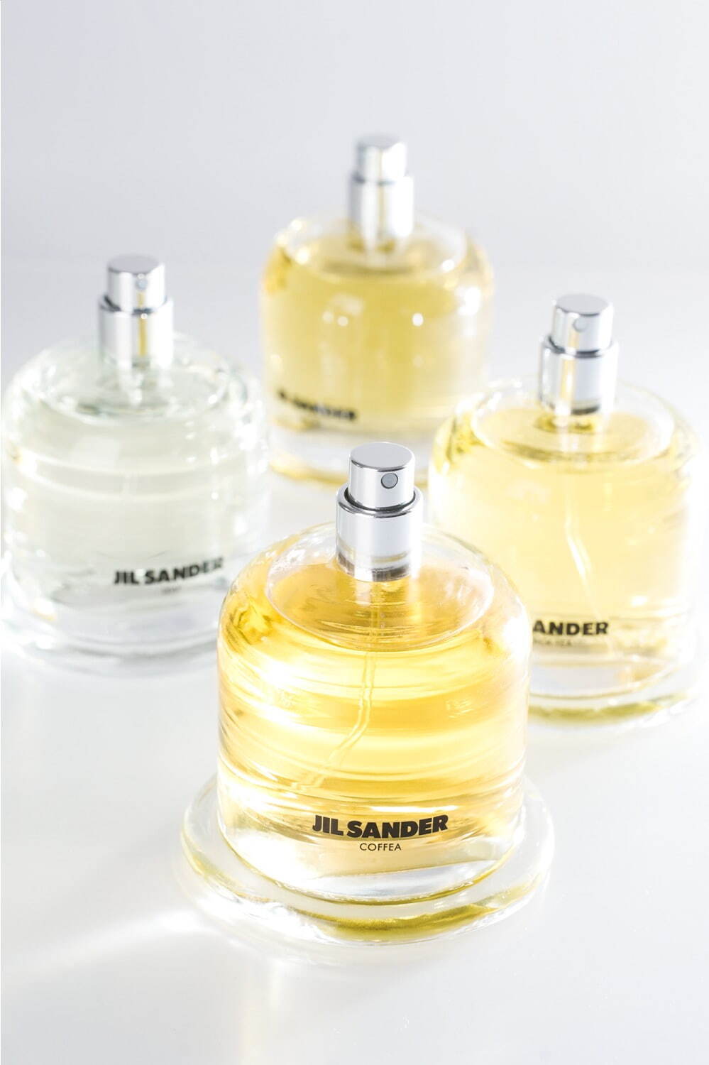 ジル サンダーの新フレグランス、“金木犀＆淹れたてのコーヒー”など6