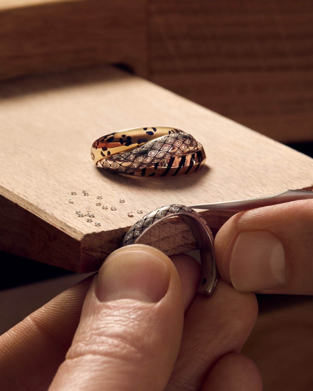 写真21/25｜カルティエのジュエリー「トリニティ」3本の環に“アニマル