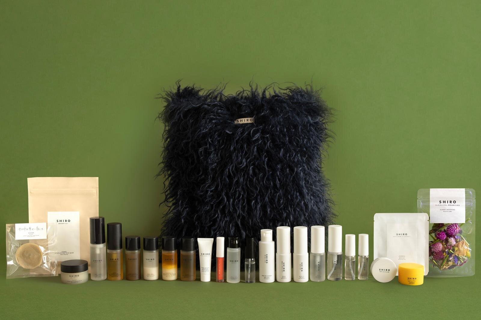 ランバン23年クリスマスコフレ、洗練されたフローラルの香りの人気