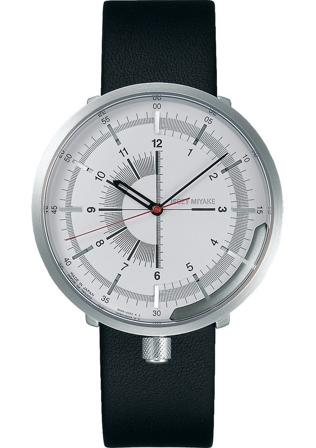 イッセイ ミヤケ ウオッチ「1/6(ワンシックス)」レトロな秤をイメージ