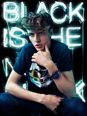 A|X アルマーニ エクスチェンジのスマートウォッチ - 初のタッチ