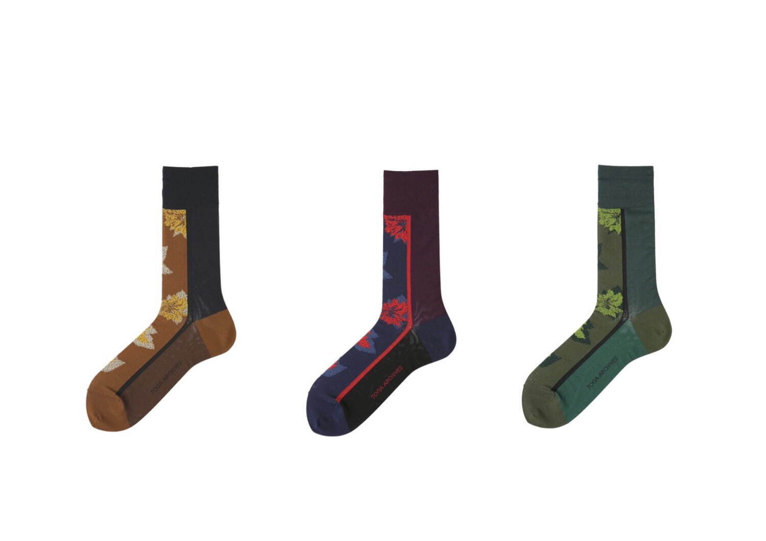 TOGA×タビオのコラボソックス第2弾、花柄やウエスタンモチーフの靴下