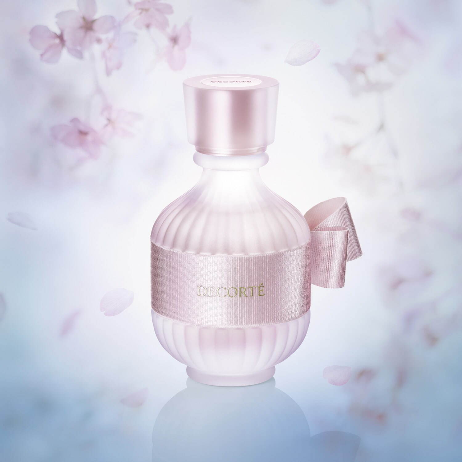 コスメデコルテ“着物”着想のフレグランスに「サクラ」桜ピンクの“帯