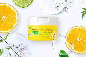 パーフェクトワンフォーカス“日本初”ピーリングバーム、クレンジング