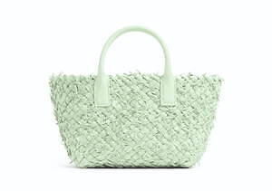 ボッテガ・ヴェネタ24年夏ウィメンズバッグ“ほつれ風フリンジ”の「ミニ