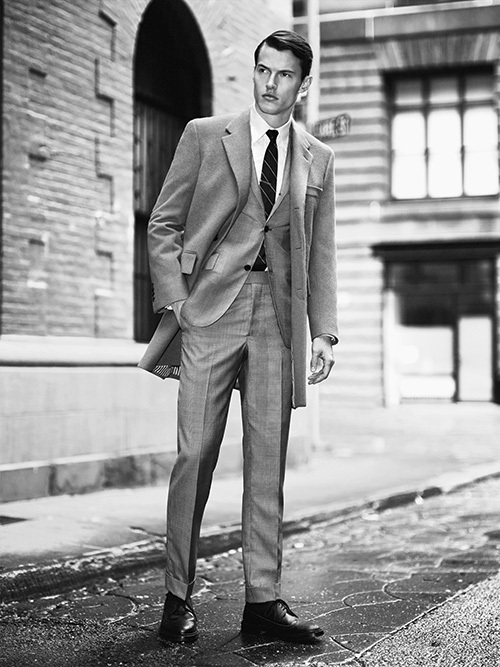 トム ブラウンから新ライン「クロージング プログラム」伝統的な