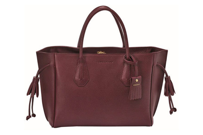 ロンシャンの新アイコンバッグ「ペネロペ」- コーディネートに溶け込む