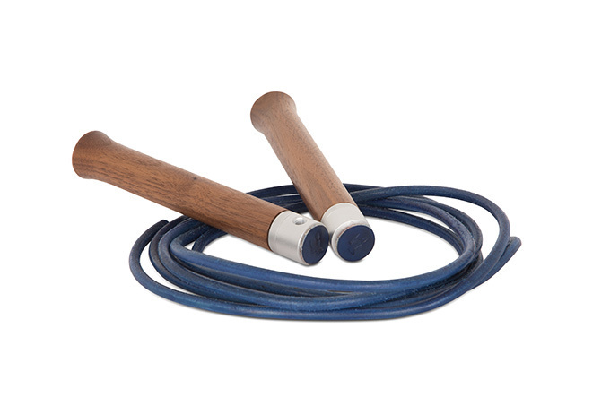 ベルルッティ、ジェントルマンに向けた「おもちゃ」を発売