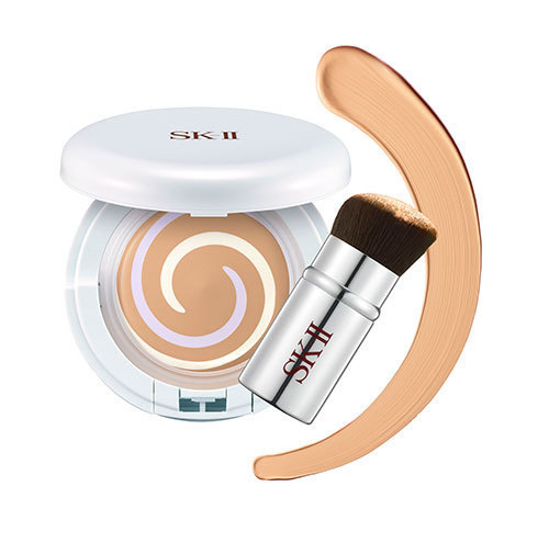SK-IIより限定エマルジョン ファンデーションが登場 - ブラシでサッと