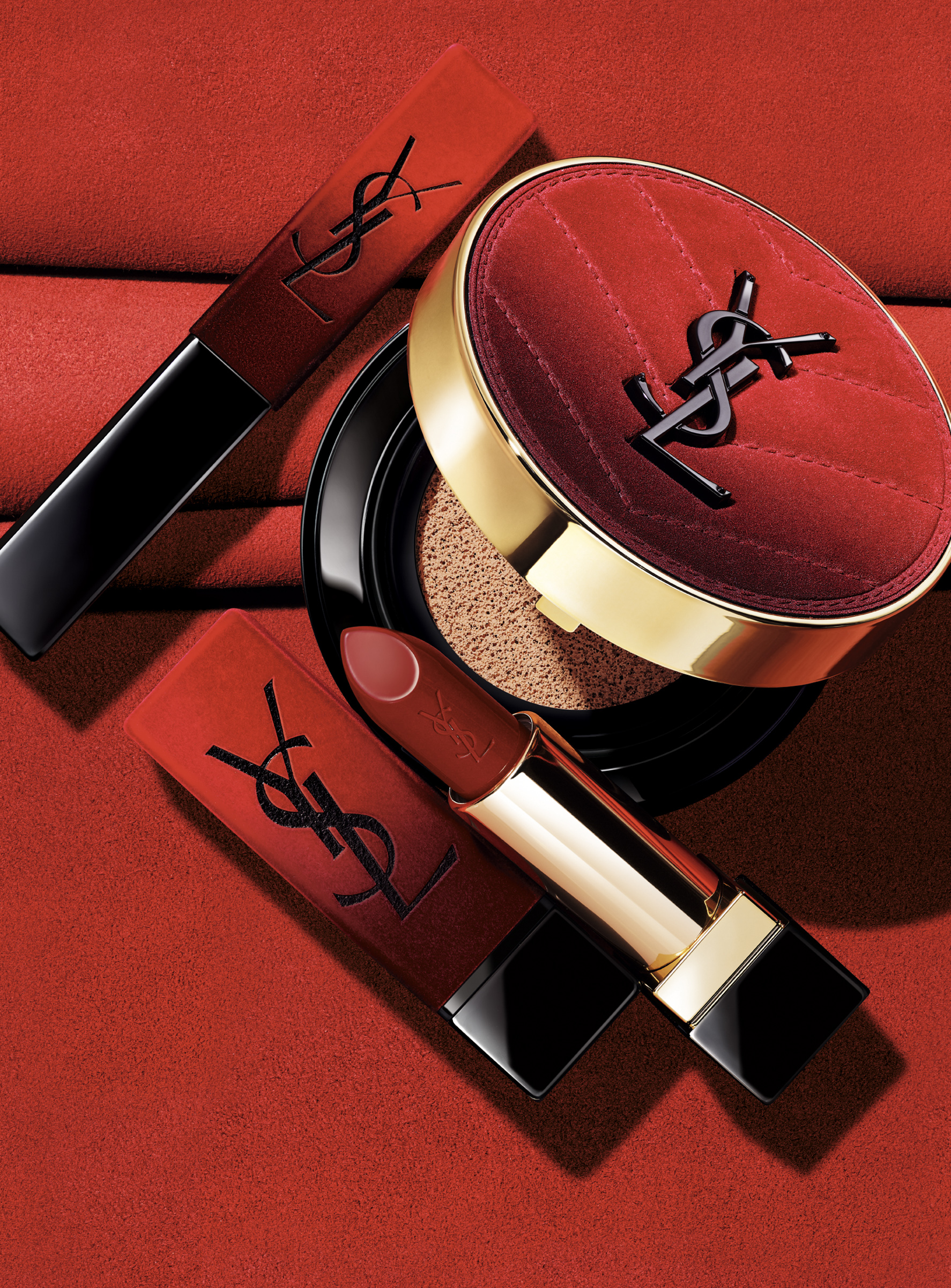 YSLからバレンタイン向け限定パッケージが登場 真紅のベルベットと