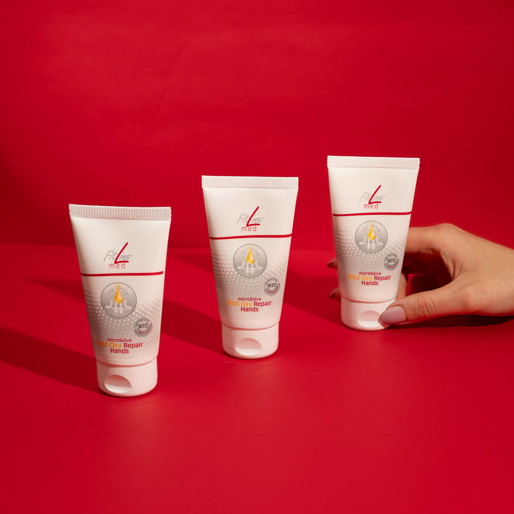 Q10 Oxy Repair Hands