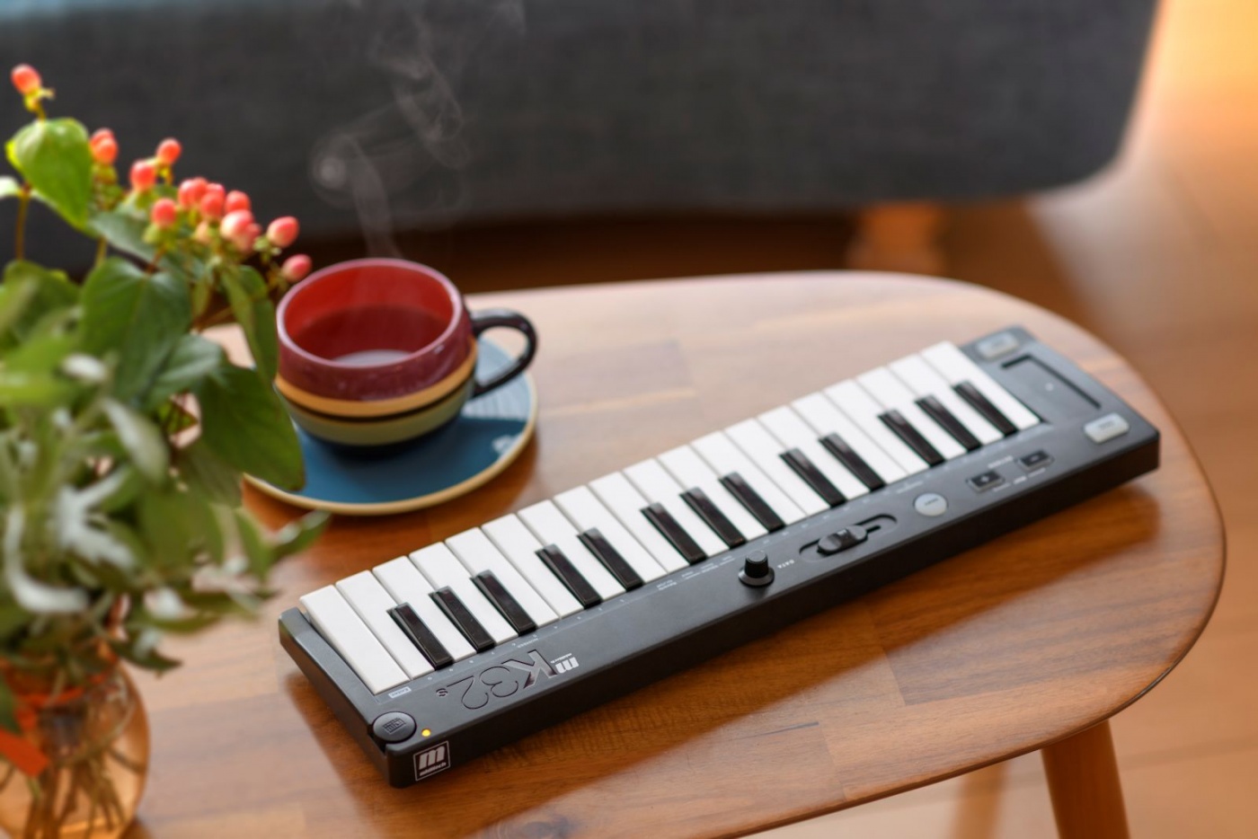 MIDITECH・K32s GM音源(128音色)・スピーカー内蔵USB対応MIDI