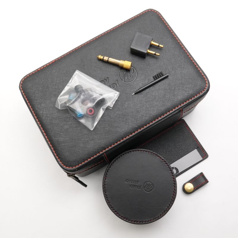 Jomo Audio Trinity Stainless Steel(Univer 現状品ランク 中古