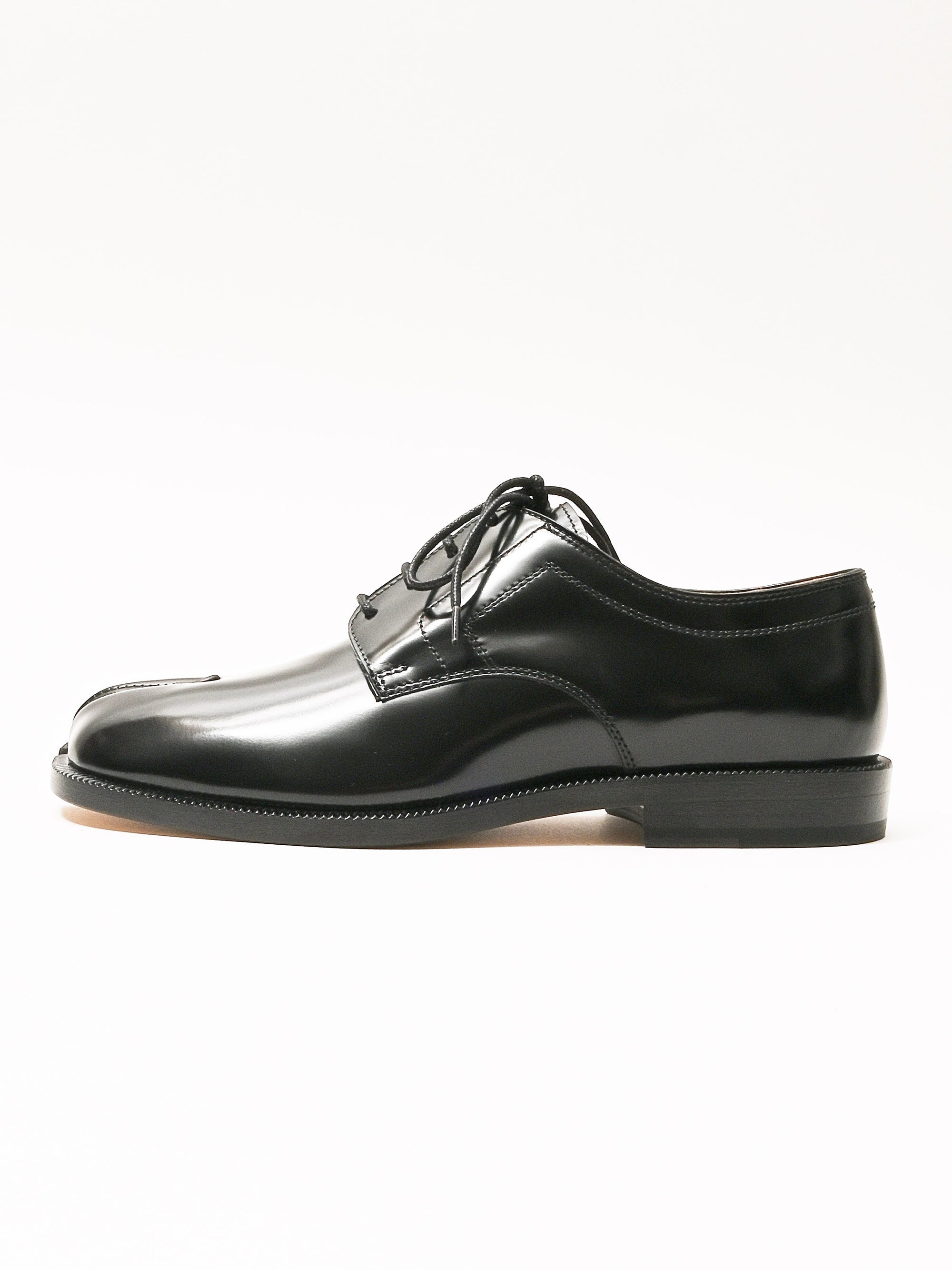 Maison Margiela - Black Tabi Lace-Ups – Frances May