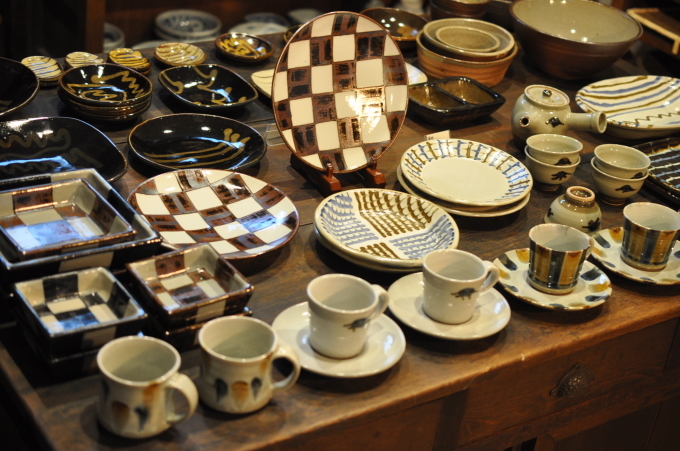 袖師窯・尾野友彦さんのうつわ | 岡山の民芸の器と雑貨店｜FRANK暮らし