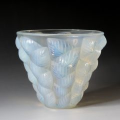 ルネ・ラリックの花瓶《ギャルリーオルフェ》