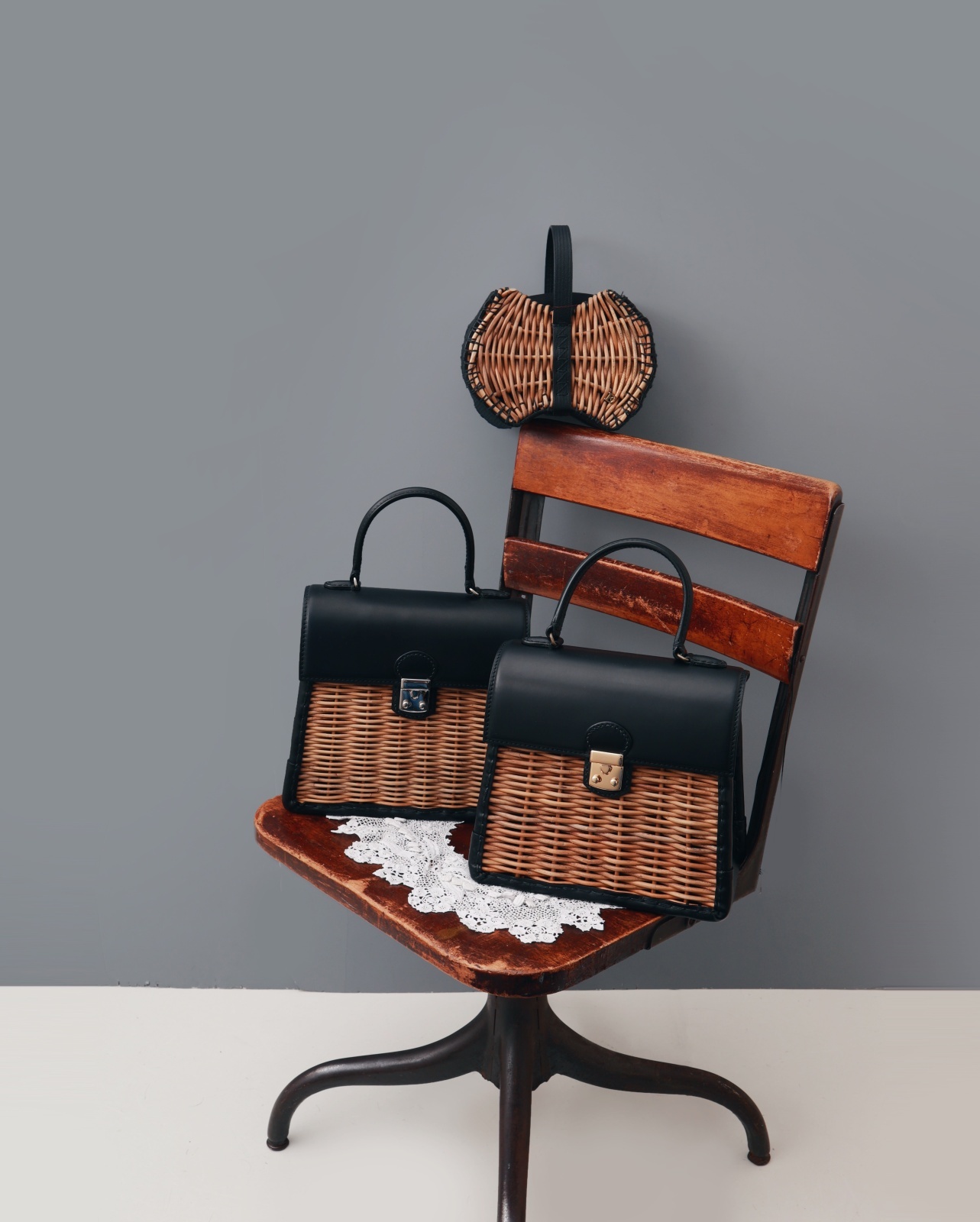 ebagos エバゴス カーフ・ハンドバッグ M