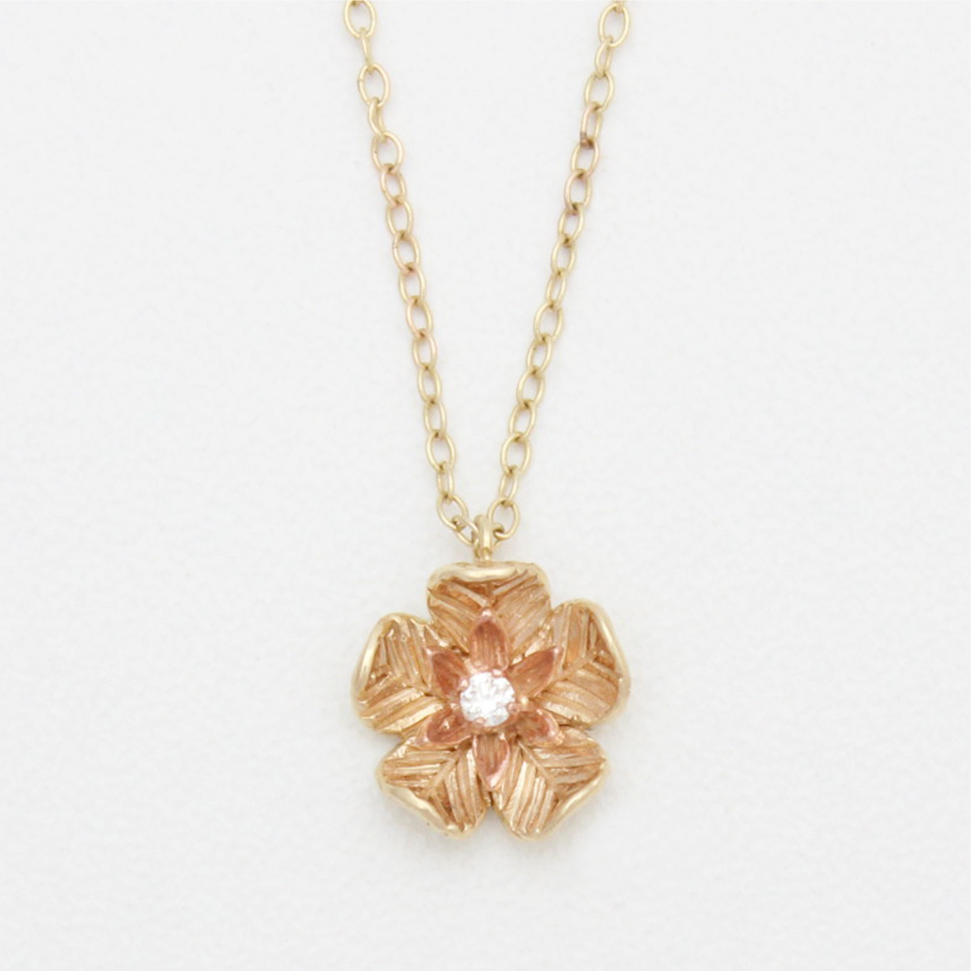 イセキアヤコさんのジュエリーのお店 - ほぼ日刊イトイ新聞