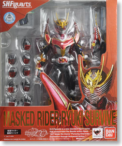 S.H.フィギュアーツ 仮面ライダー龍騎サバイブ (完成品) - ホビー