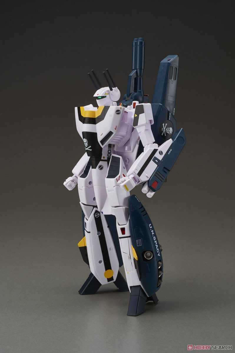 1/60 完全変形VF-1S ストライクバルキリー (ロイ・フォッカー