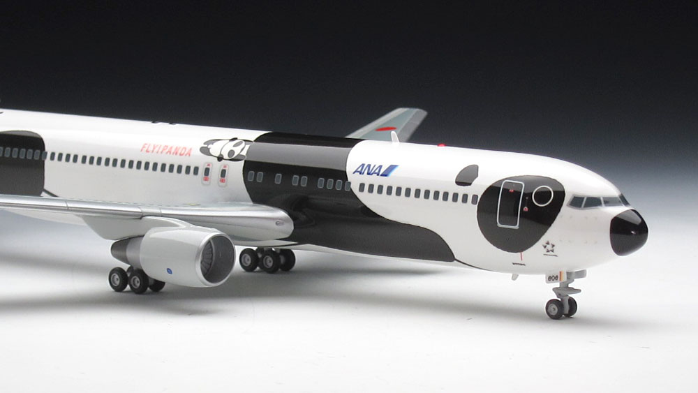 ハセガワ 1/200「ANA（全日空）ボーイング767-300 ”FLY！パンダ
