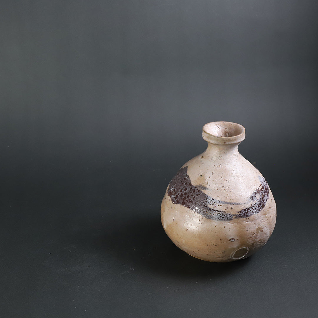 丸田宗彦 作 絵唐津徳利 – ギャラリー一番館オンラインショップ