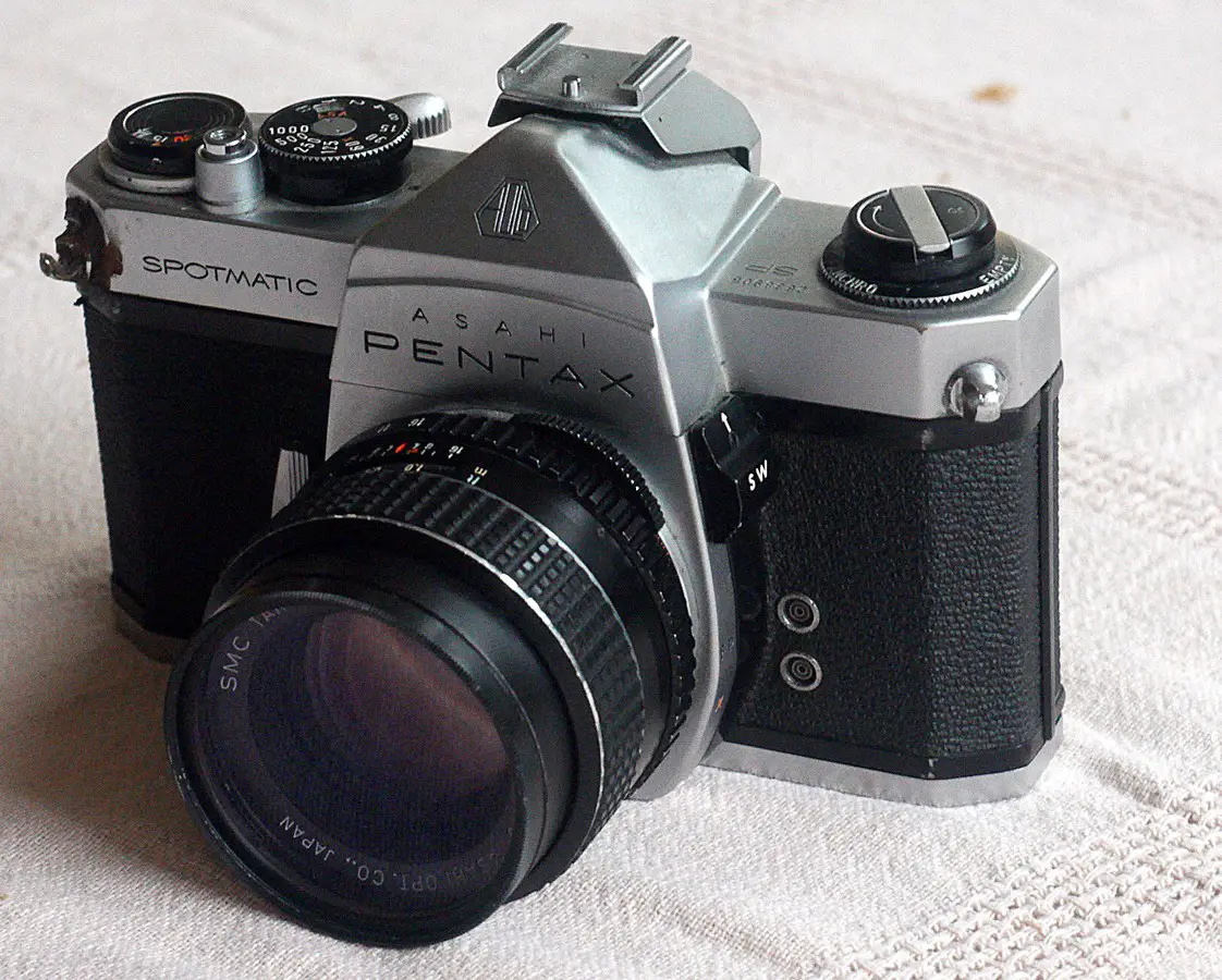 5 Frames with a Takumar 50mm f/1.8 on a Spotmatic (with 11 year