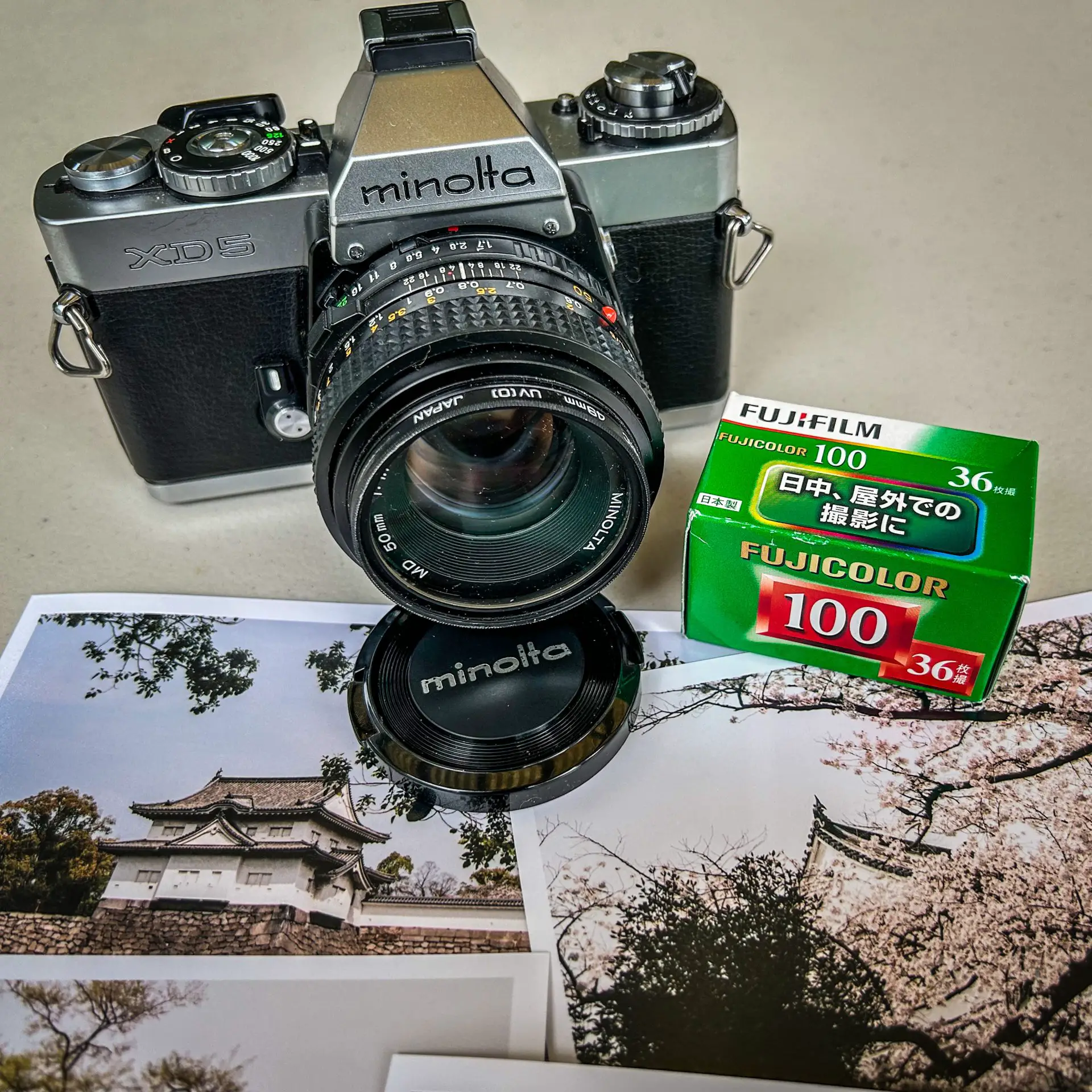 5 Frames around Osaka Castle with a Minolta XD5 and Fujicolor 100
