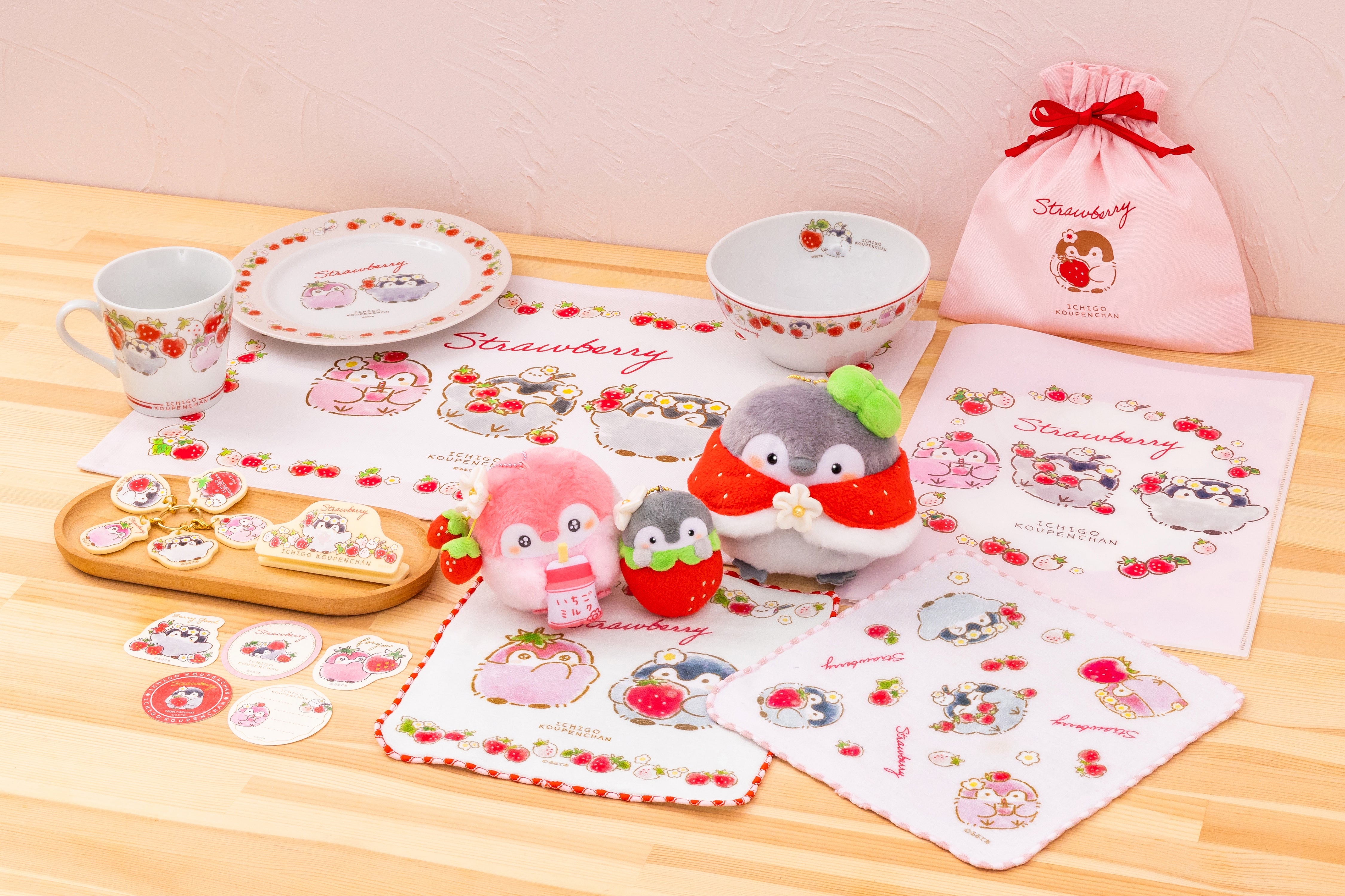 コウペンちゃん スマホに貼れるサイズのいちごなギフトステッカー