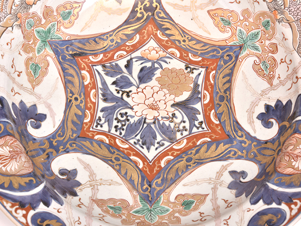 古伊万里 輪花金彩色絵7寸皿 吉祥文 古伊万里 輪花