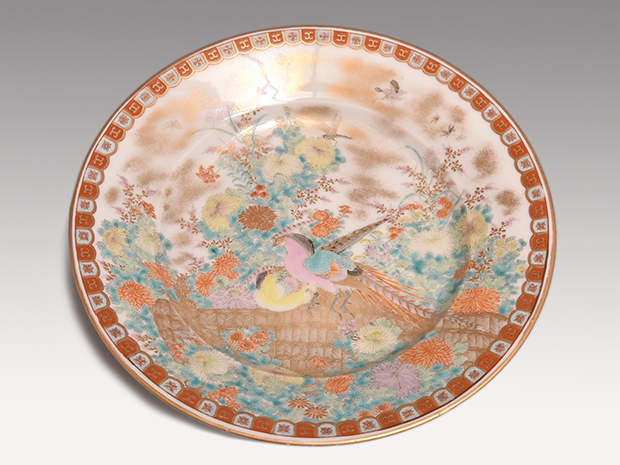 明治期 オールド香蘭社 金彩色絵雉に秋草図台皿 日肥山深川製 | 古美術