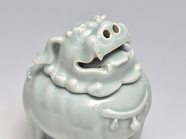 古伊万里（鍋島様式）青磁獅子香炉 江戸時代中期頃 | 古美術ささき