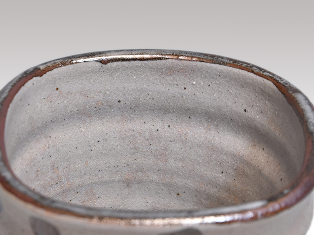 絵唐津筒茶碗 西岡小十（作） 共箱 | 古美術ささき