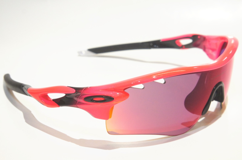 自分だけのオリジナルカラーサングラス。カニヤ・カスタムチューニング