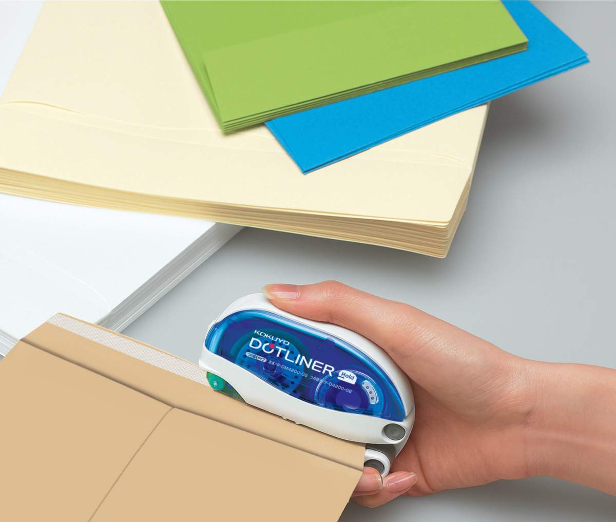 ドットライナーホールド テープのり 強粘着 8.4mm×16m｜文具｜コクヨ