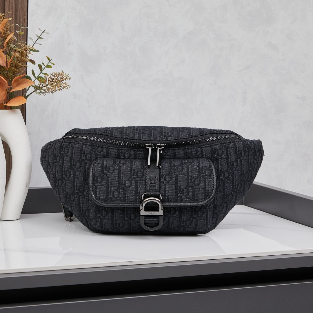 クリスチャン・ディオール バッグ コピー 人気 Dior 8 ベルトバッグ