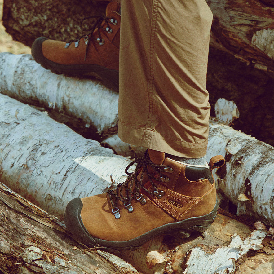 メンズ ハイキングシューズ | ピレニーズ | KEEN公式オンラインストア