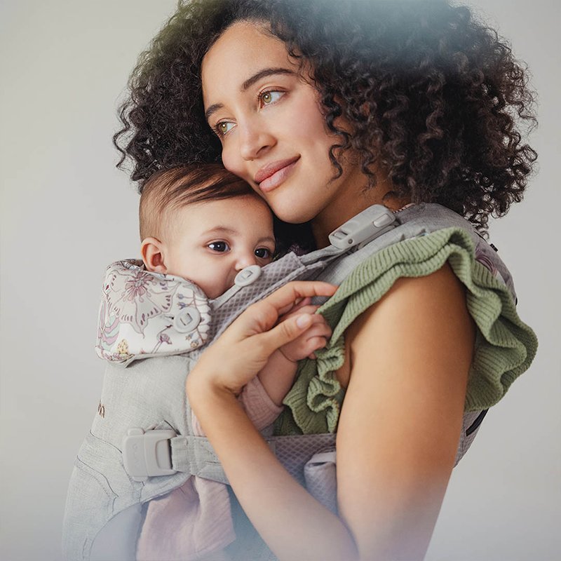 nuna ベビーキャリア カドル クリック（ファンタジーランド