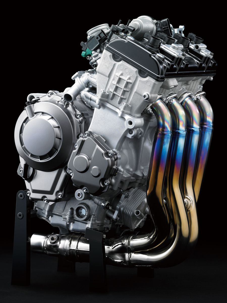 サーキット最速たるために必要な全てが改良された／Ninja ZX-10R ABS