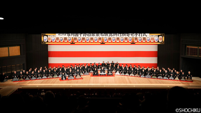 歌舞伎座で「十三代目市川團十郎白猿襲名披露記念 歌舞伎座特別公演