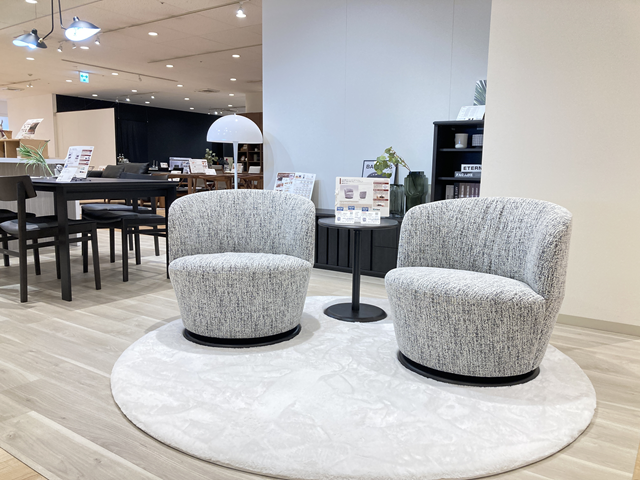 希少karimoku 【希少】karimoku カリモク 回転座椅子 肘掛け付き 2台