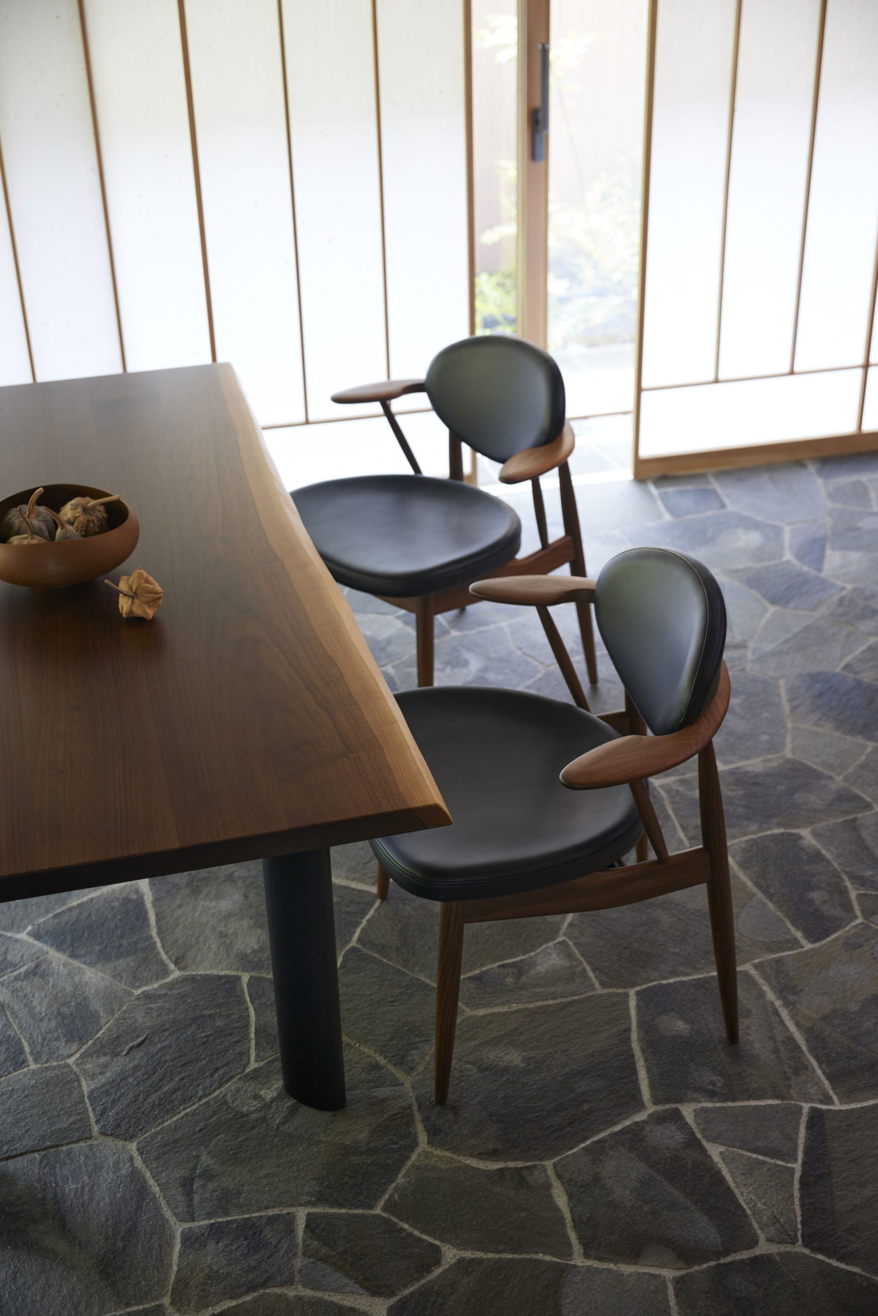 ダイニングチェア - 国産無垢家具は飛騨高山発の家具メーカー KASHIWA