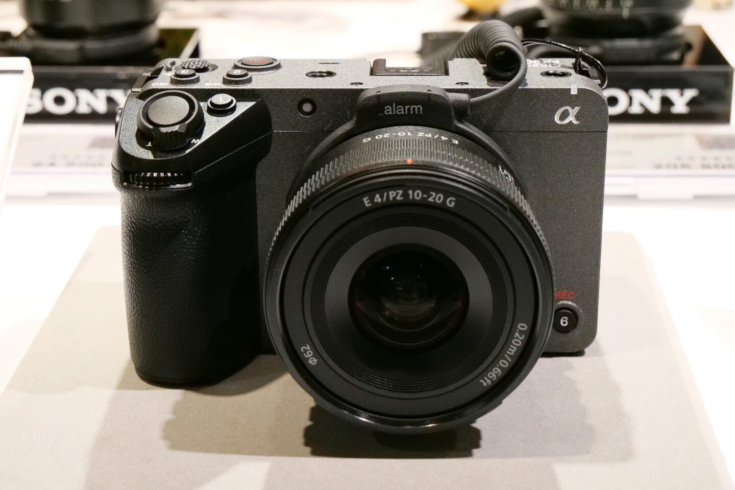 ソニー FX30｜Cinema Line初のAPS-Cモデルが登場 | ShaSha