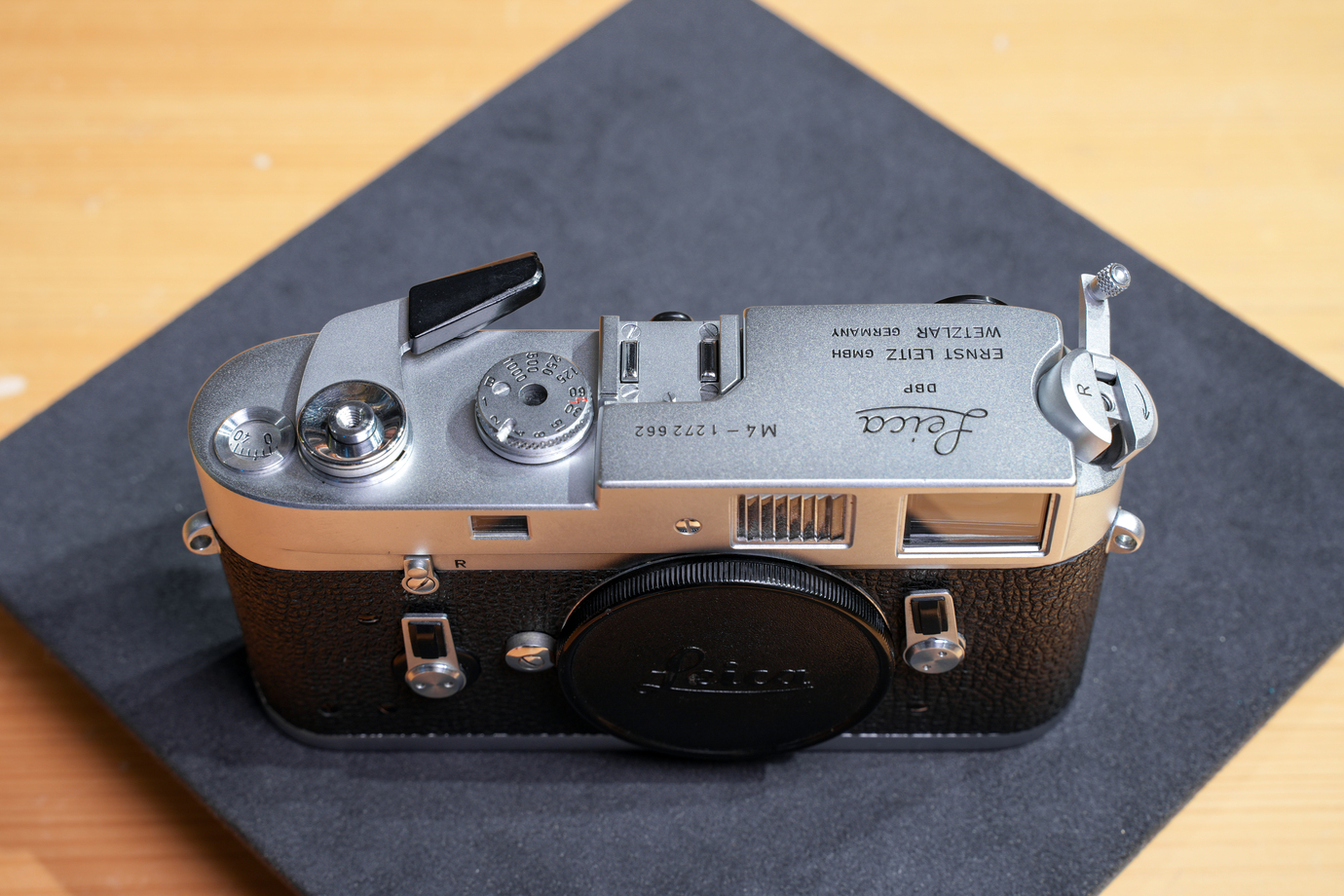 新宿 北村写真機店のカウンターで、お薦めライカを味わい尽くす｜Vol